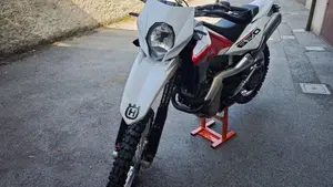 Husqvarna TE 630 (2010 - 13)  (3)