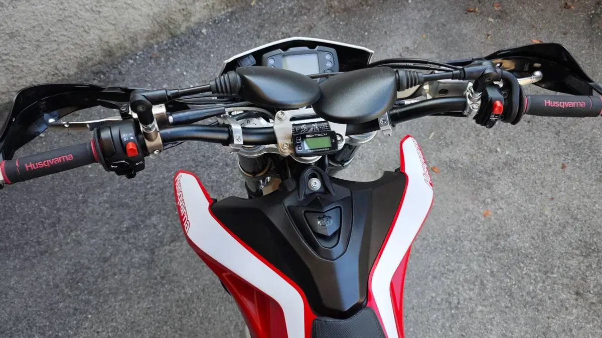 Husqvarna TE 630 (2010 - 13)  (6)