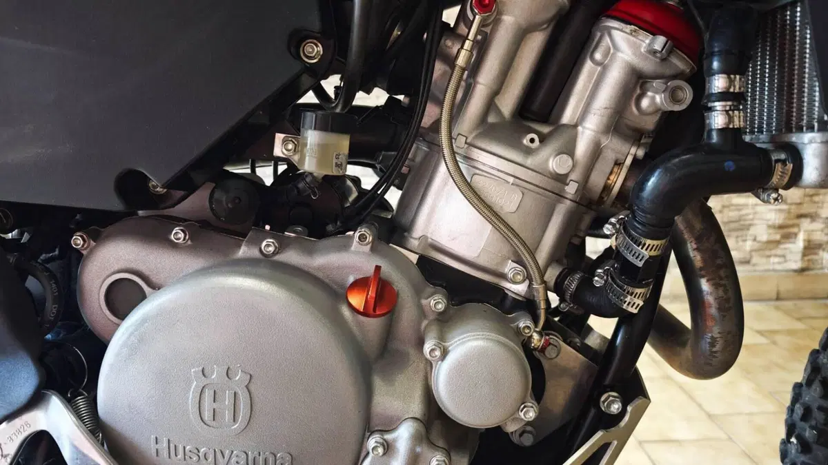 Husqvarna TE 630 (2010 - 13)  (8)