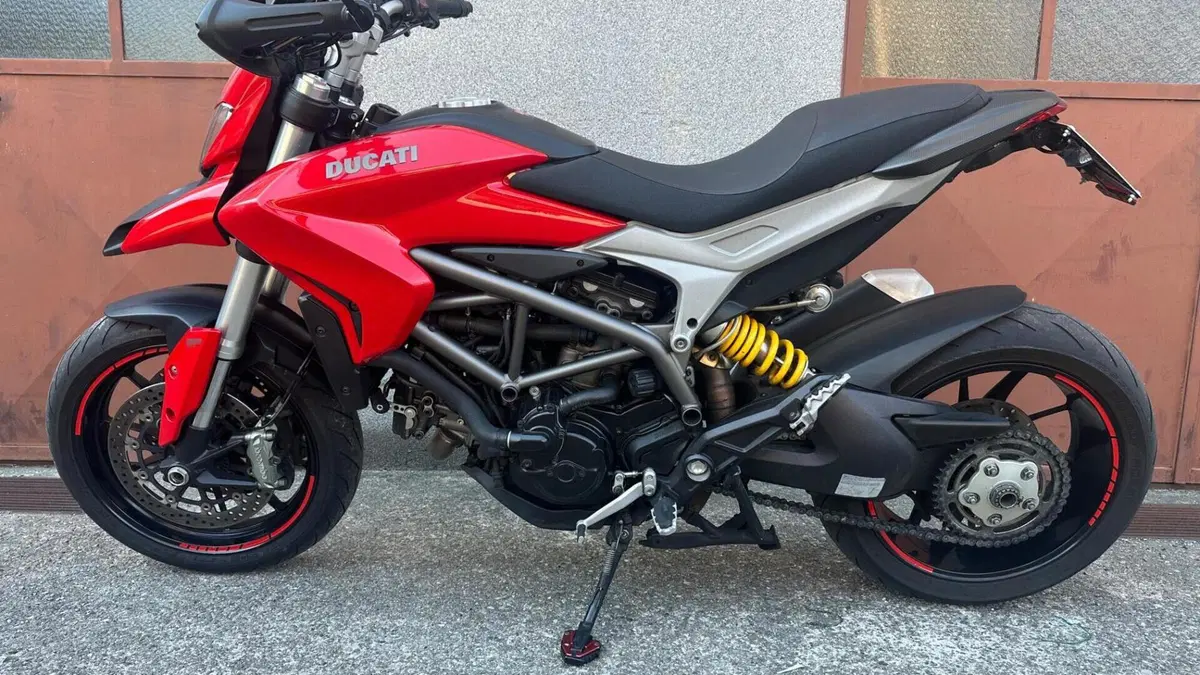 Ducati Hypermotard 821 (2013 - 15)  (4)