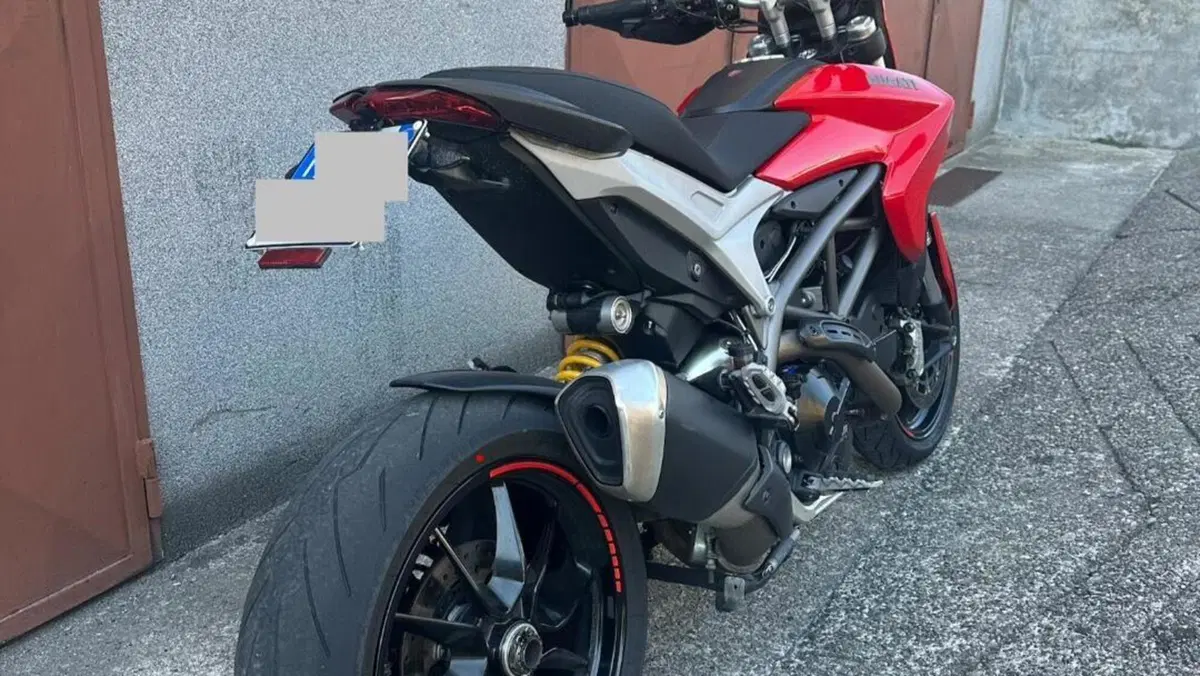Ducati Hypermotard 821 (2013 - 15)  (5)
