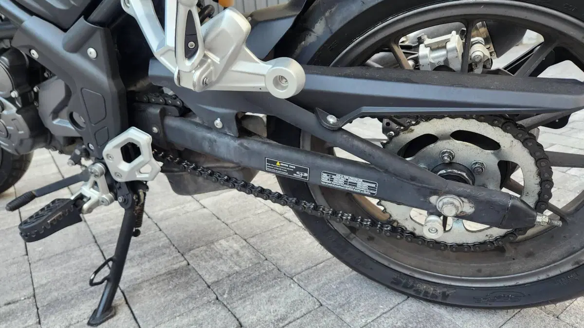Benelli TRK 251 (2022 - 25)  (5)