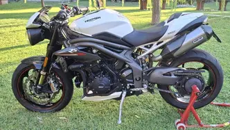 Triumph Speed Triple 1050 RS (2018 - 20)