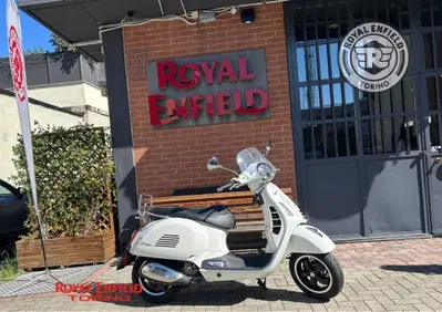 Vespa GTS 300 Super (2023 - 24) - Annuncio 10100460