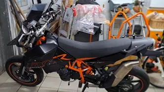 KTM 690 Supermoto (2007 - 12) usata