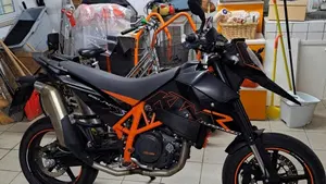 KTM 690 Supermoto (2007 - 12)  (4)