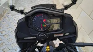 Suzuki V-Strom 1000XT (2017 - 20)  (6)