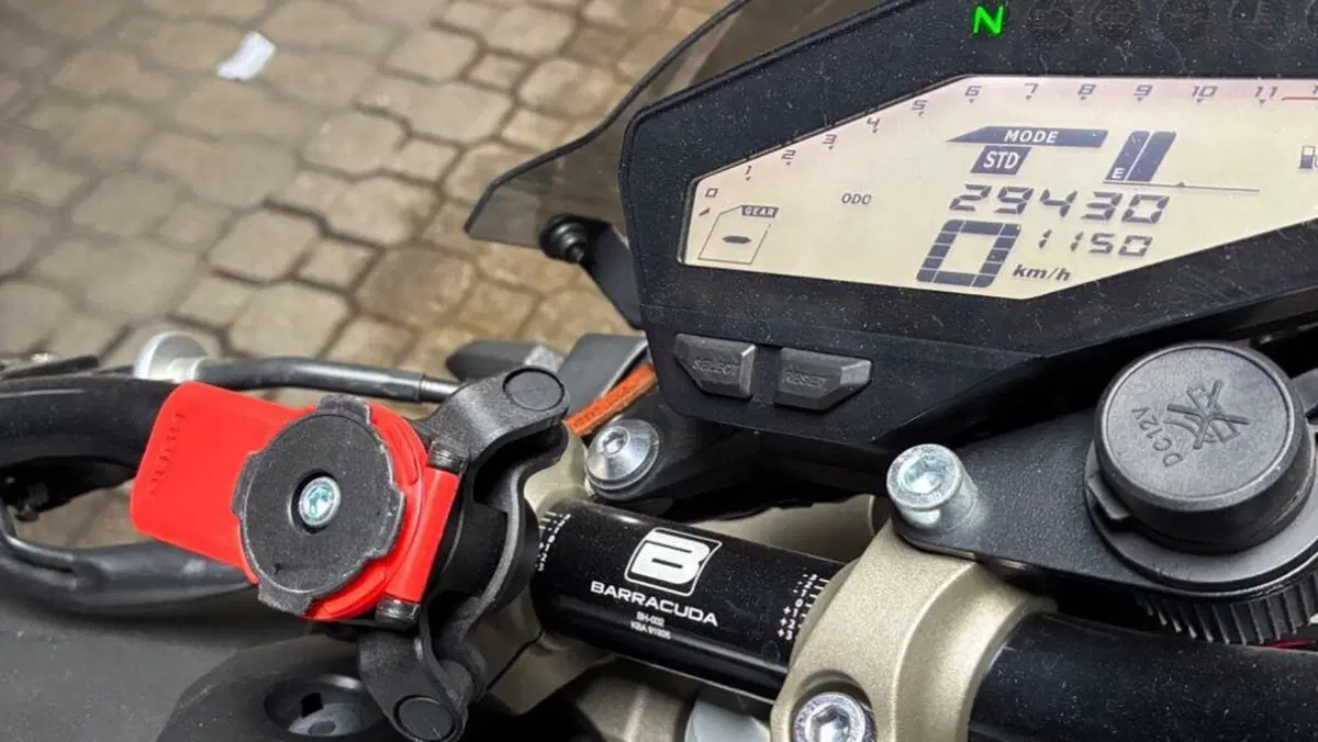 Yamaha MT-09 (2013 - 15)  (11)