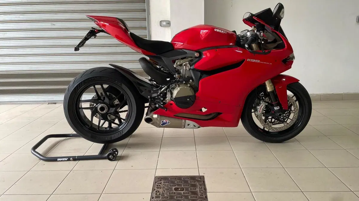 Ducati 1199 Panigale (2012 - 13)  (2)