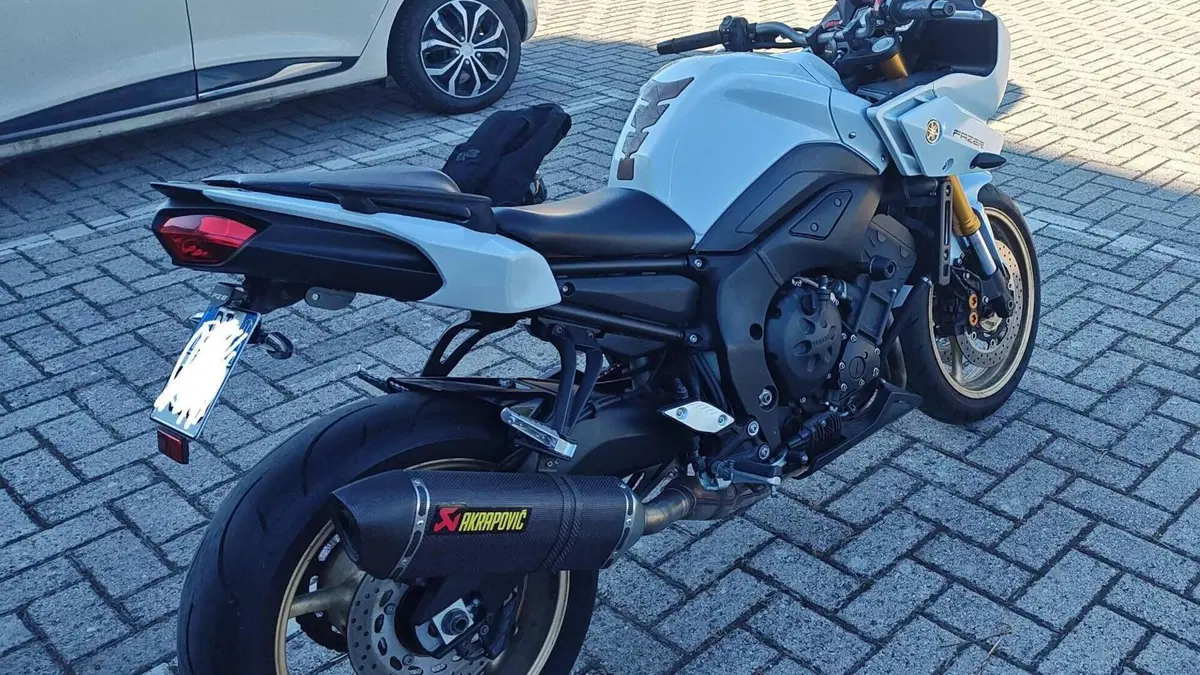 Yamaha Fazer 8 ABS (2012 - 16) 