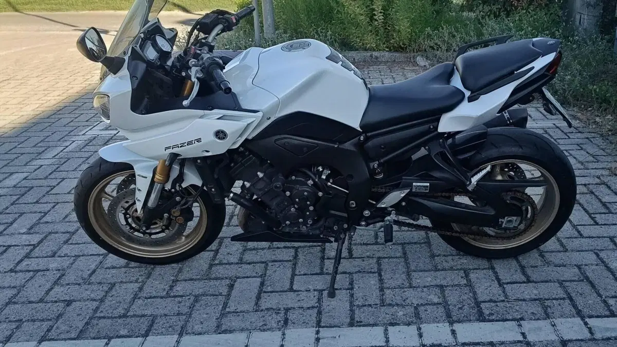 Yamaha Fazer 8 ABS (2012 - 16)  (4)