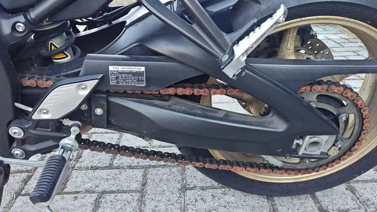 Yamaha Fazer 8 ABS (2012 - 16)  (6)
