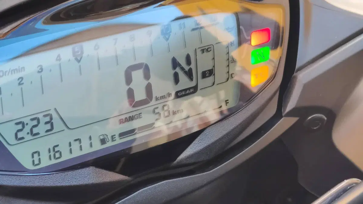 Suzuki GSX S 1000 F ABS (2017 - 20)  (17)