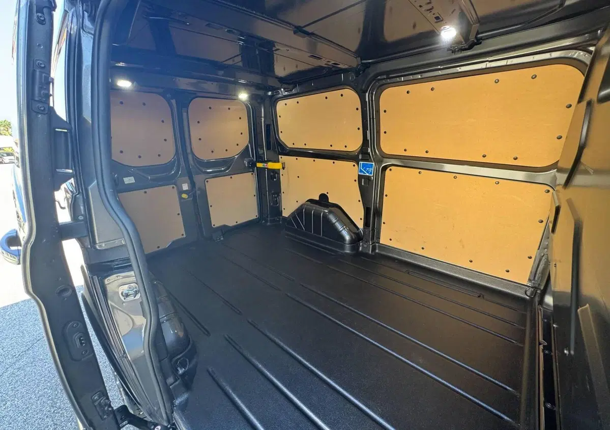 Ford Transit Custom Furgone 320 2.0 ecoblue 170cv Sport L1H1 A8 (9)