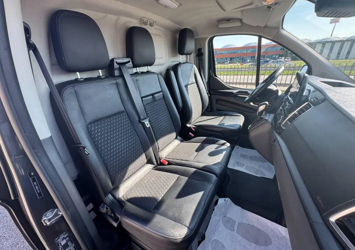 Ford Transit Custom Furgone 320 2.0 ecoblue 170cv Sport L1H1 A8 (13)