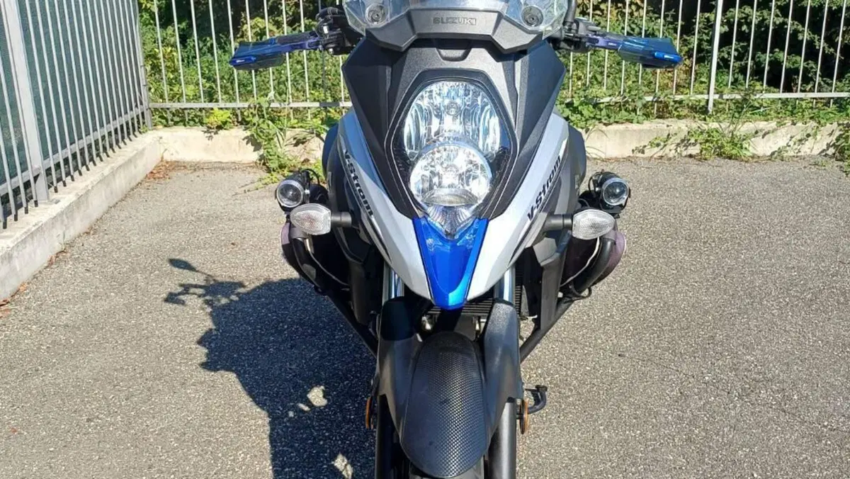 Suzuki V-Strom 650XT Explorer (2022 - 25)  (4)