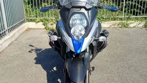 Suzuki V-Strom 650XT Explorer (2022 - 25)  (4)