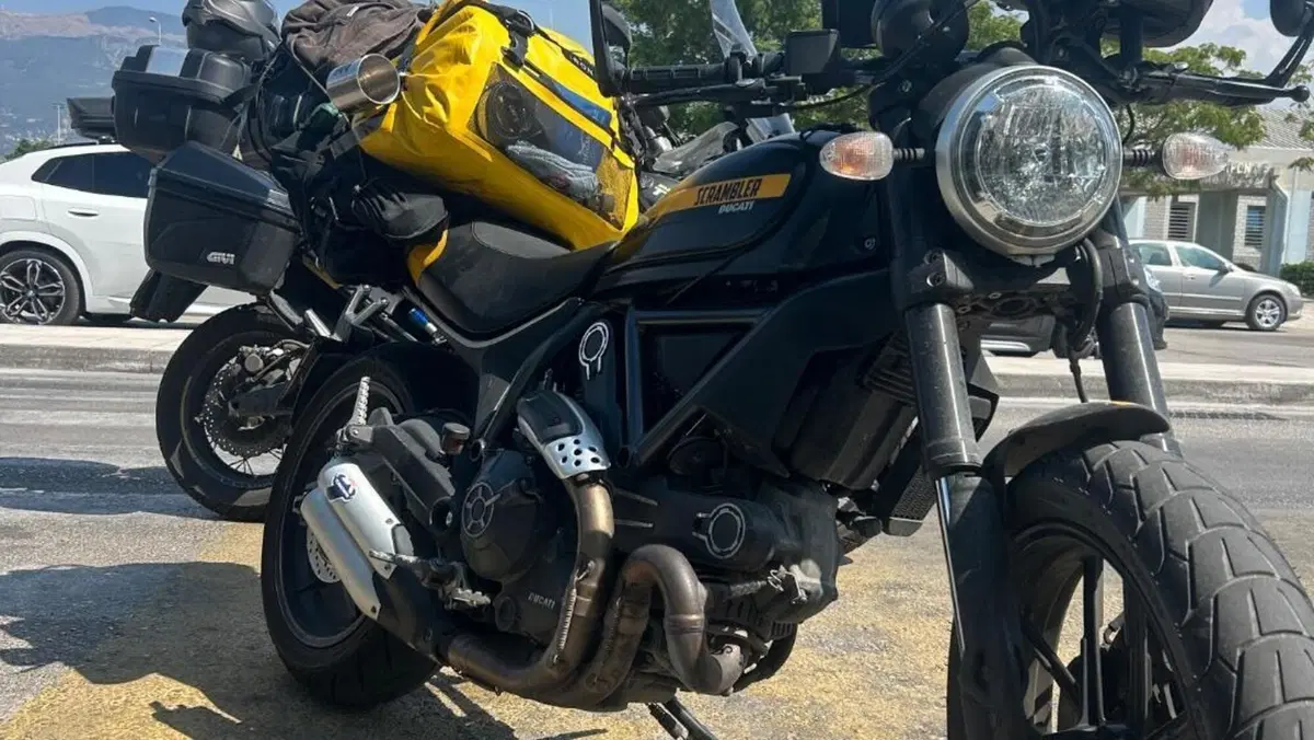 Ducati Scrambler 800 Full Throttle (2015 - 16)  (6)