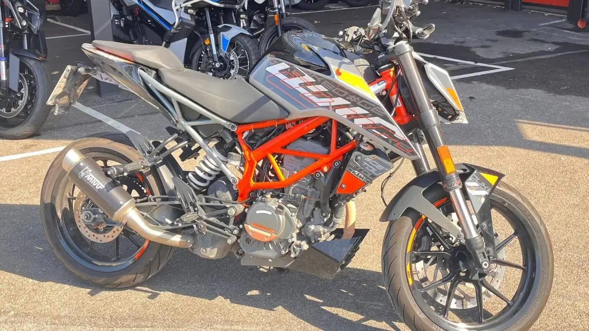 KTM 125 Duke (2021 - 23)  (2)