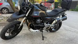 Moto Guzzi V85 TT (2021 - 23) 