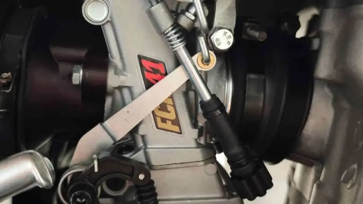 Honda XR 650 R Supermotard (2002 - 04)  (5)