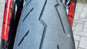Ducati Hypermotard 698 Mono RVE (2024 - 26)  (8)