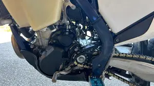 Husqvarna FE 350 (2023)  (4)