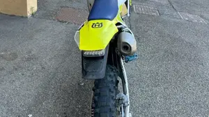 Husqvarna FE 350 (2023)  (7)