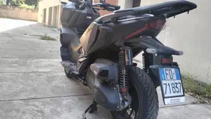 Honda ADV 350 (2022 - 24)  (6)