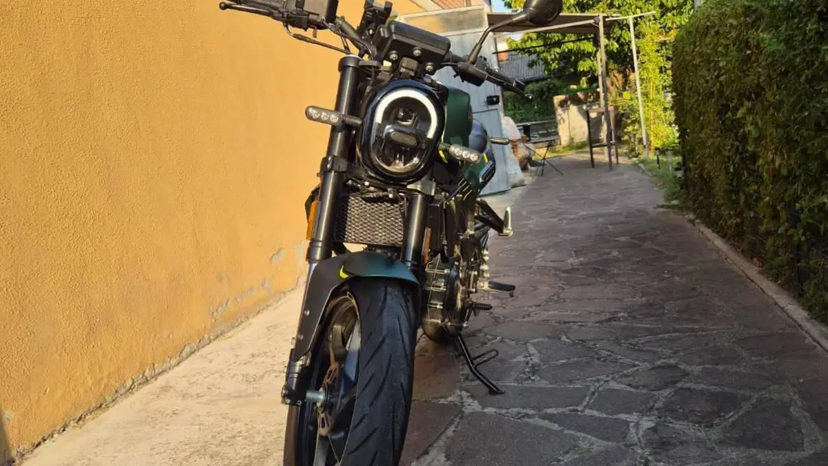 Benelli Leoncino 125 (2022 - 25)  (4)