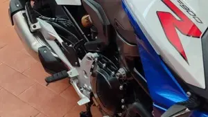 Bmw F 900 R (2021 - 24)  (3)