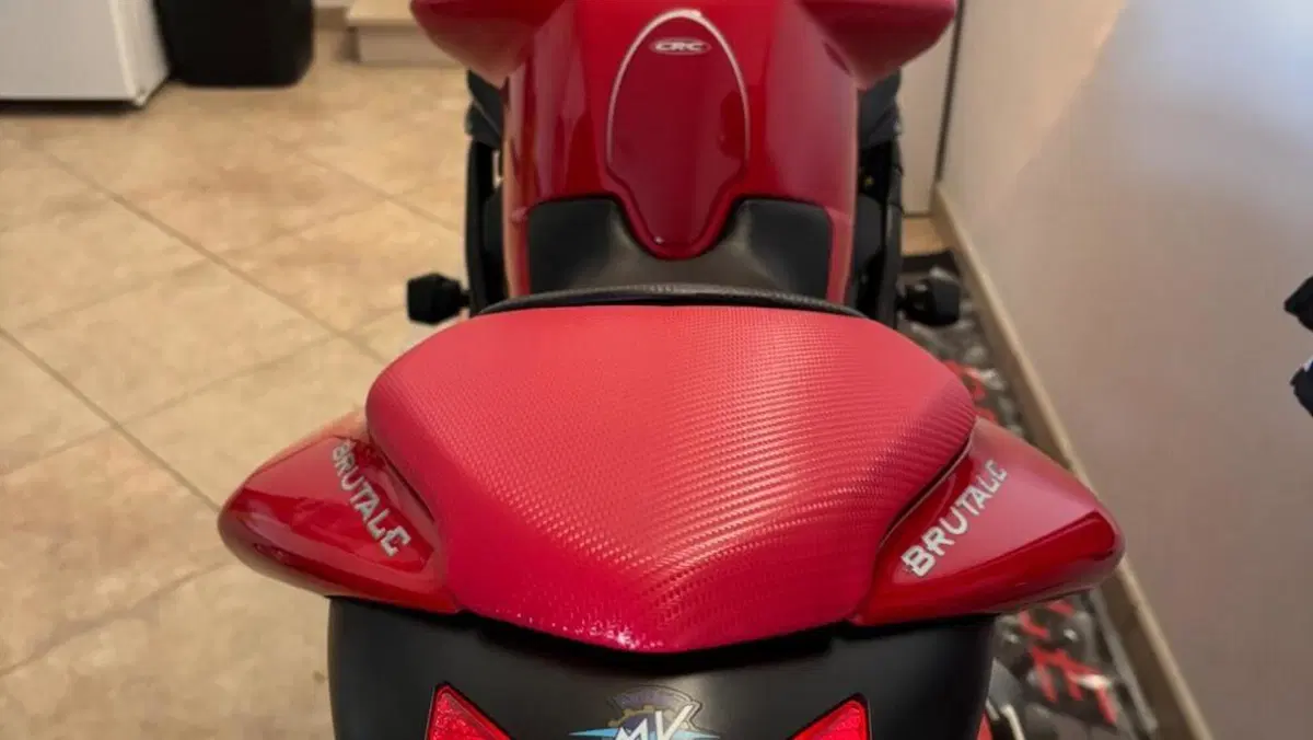 MV Agusta Brutale 910 S (2005 - 11)  (5)