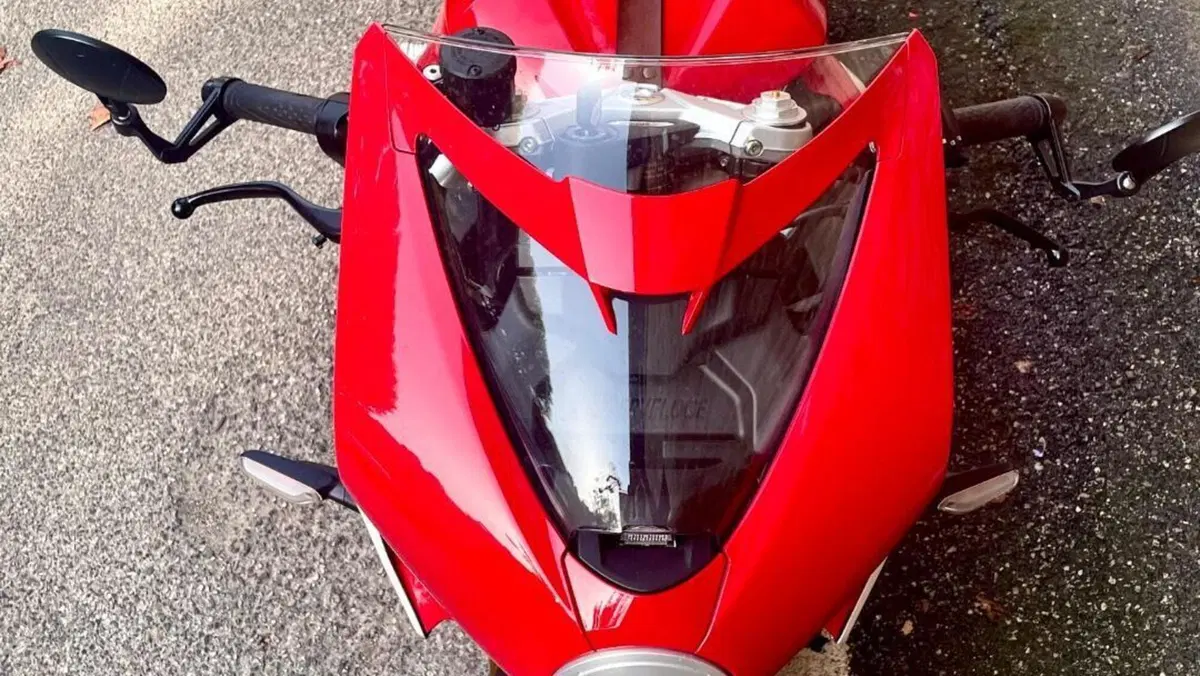 MV Agusta Superveloce 800 (2021 - 25)  (4)