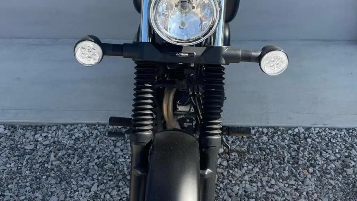 Motron Motorcycles Revolver 125 (2021 - 26)  (5)