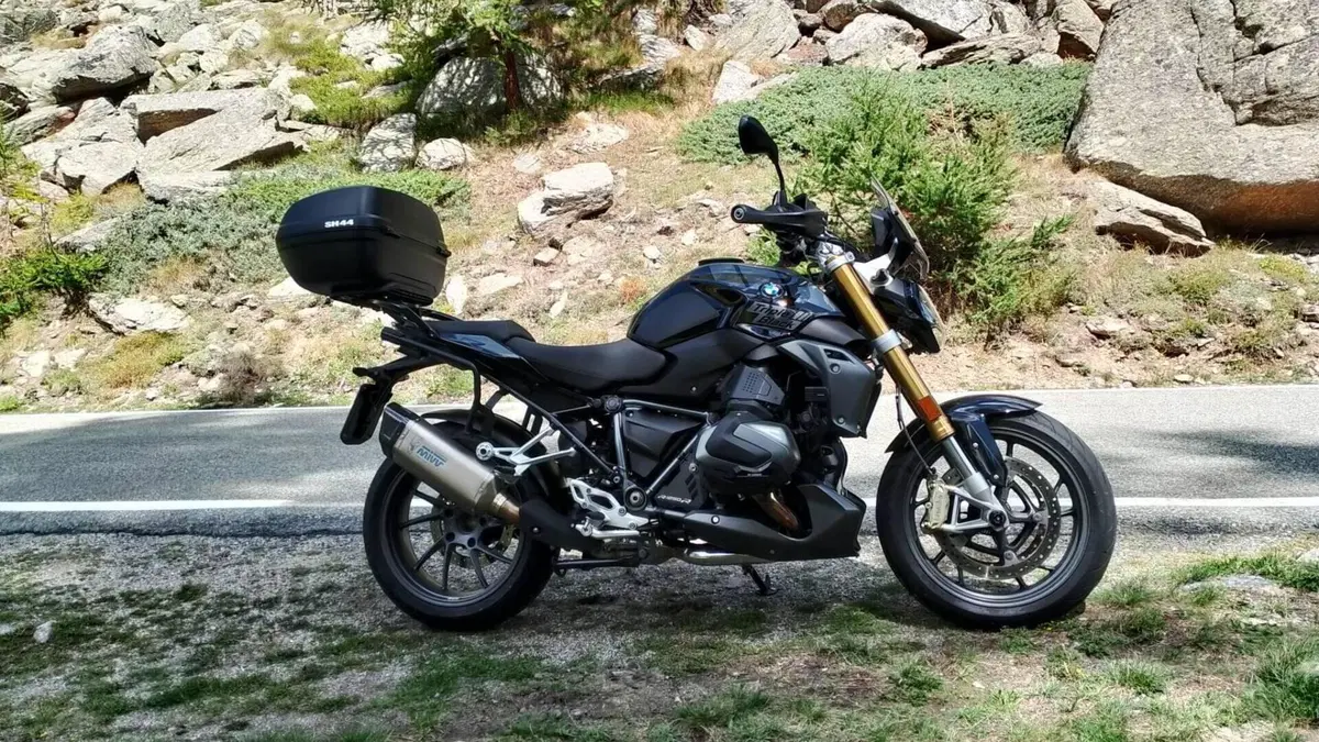 Bmw R 1250 R (2021 - 25)  (3)