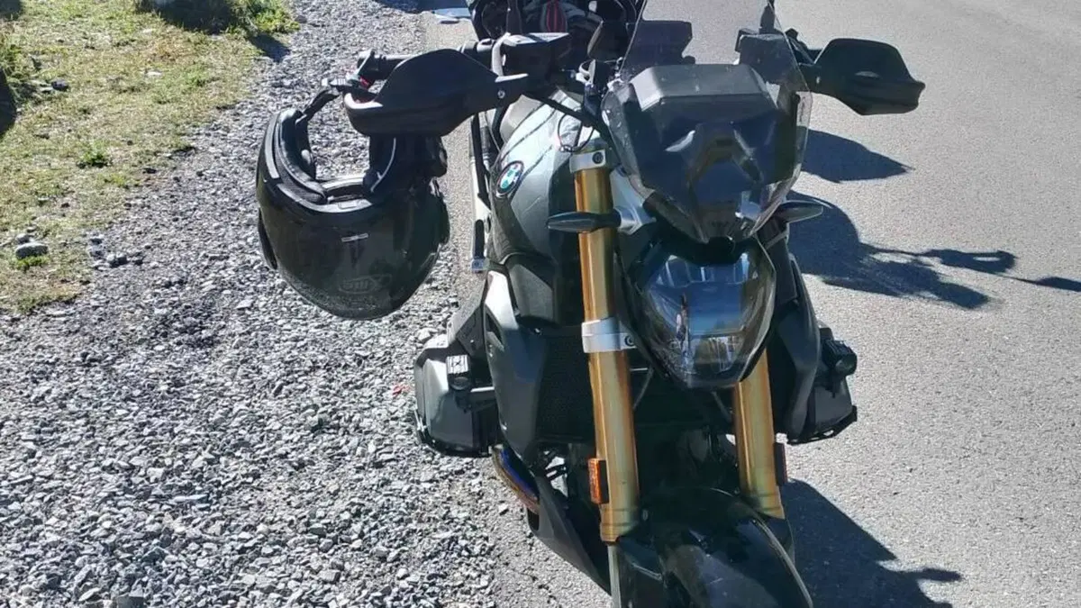 Bmw R 1250 R (2021 - 25)  (6)