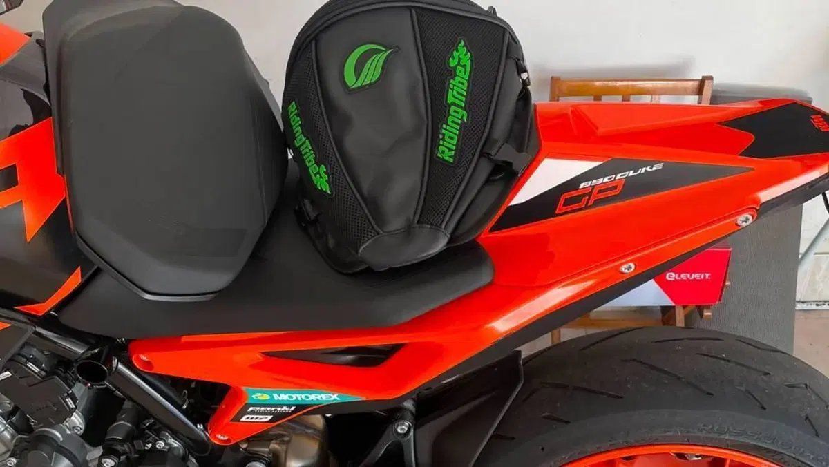 KTM 890 Duke GP (2022 - 23)  (3)