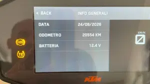 KTM 890 Duke GP (2022 - 23)  (5)