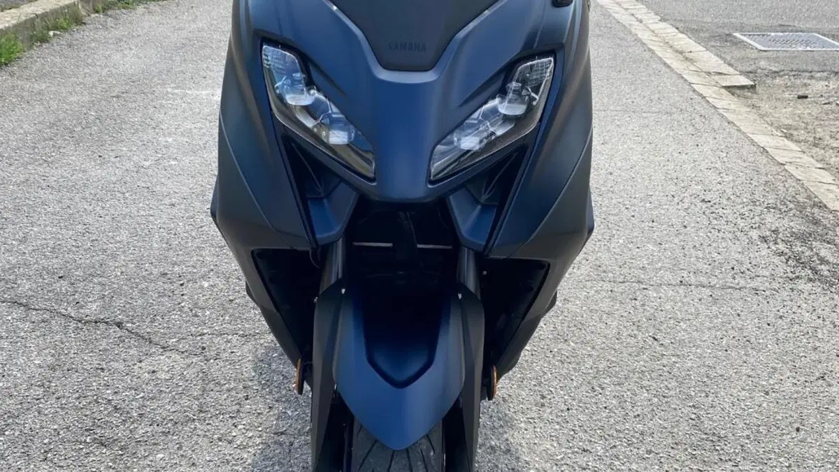 Yamaha T-Max 560 (2022 - 24)  (2)