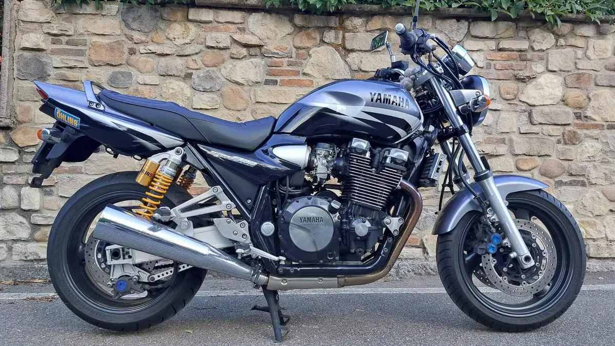 Yamaha   (2)