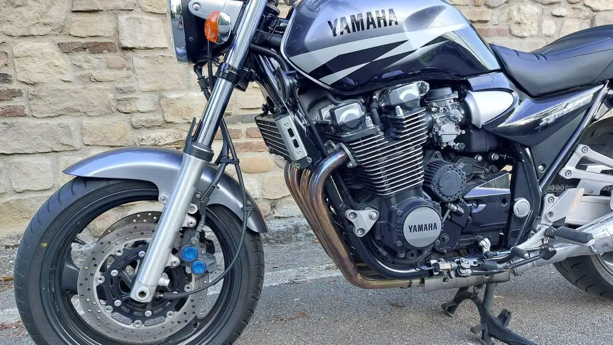 Yamaha   (5)