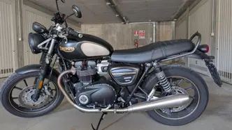 Triumph Street Twin 900 (2021 - 22) usata