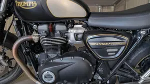 Triumph Street Twin 900 (2021 - 22)  (6)