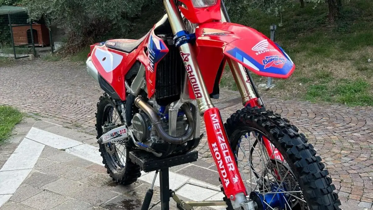 Honda CRF 250RX Enduro Special (2024)  (4)