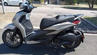 Piaggio Beverly 300 S ABS-ASR (2021 - 25)