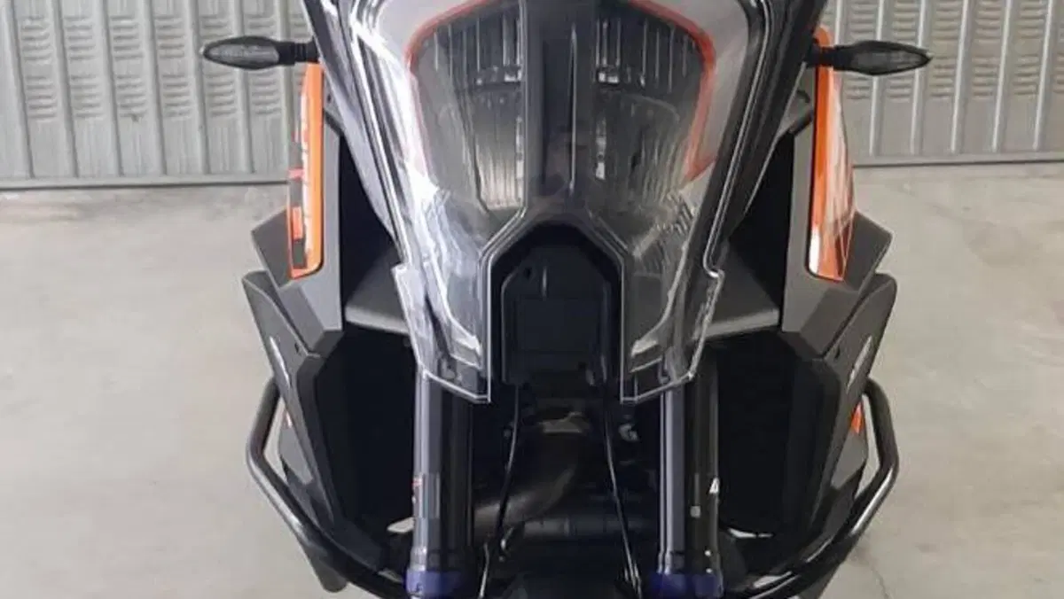 KTM 1290 Super Adventure S (2021 - 25)  (4)