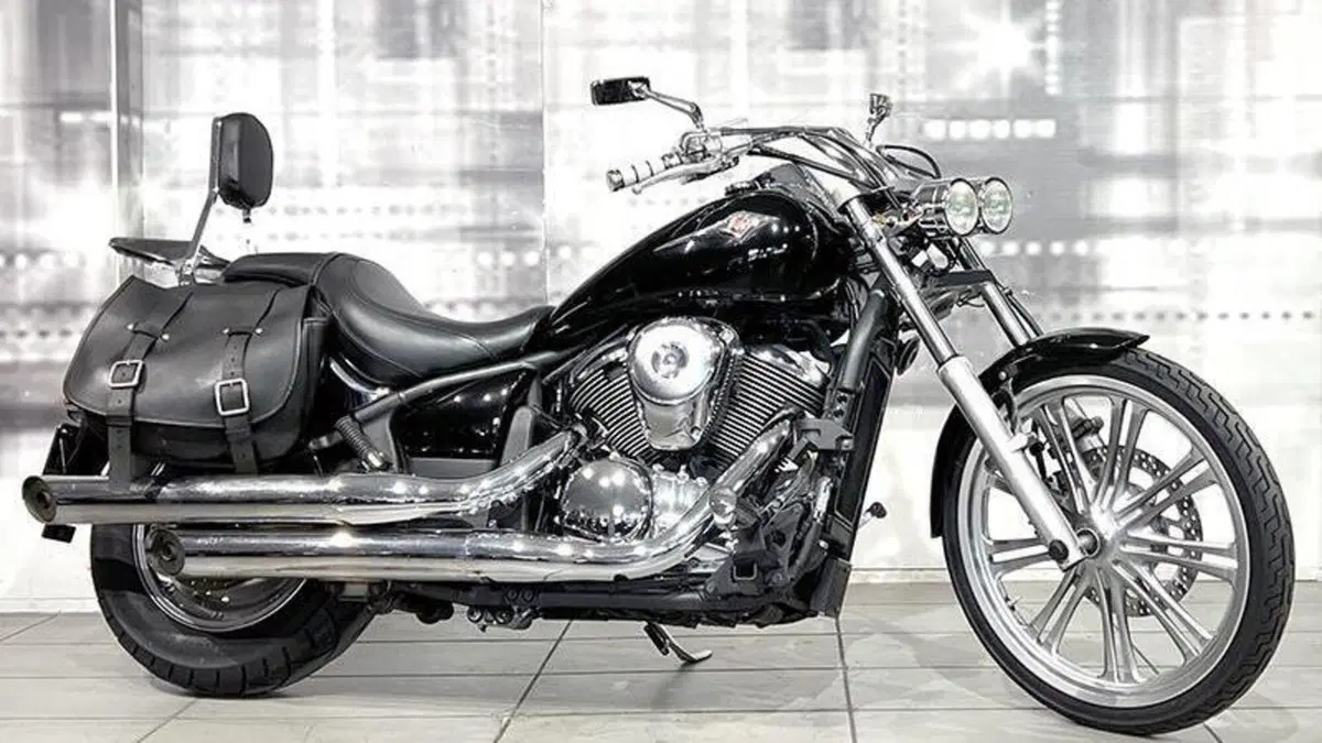 Kawasaki Vulcan VN 900 Custom (2006 - 09) 