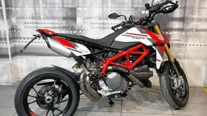 Ducati Hypermotard 950 SP (2022 - 25)  (4)