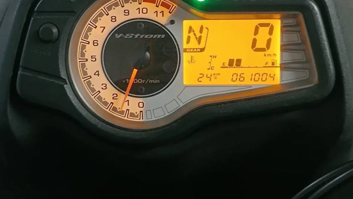 Suzuki V-Strom 650 ABS (2011 - 17)  (4)