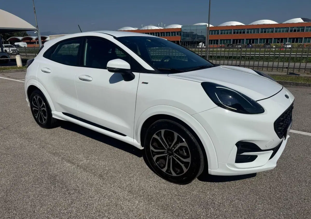 Ford Puma 1.0 EcoBoost Hybrid 125 CV S&S aut. ST-Line (2)